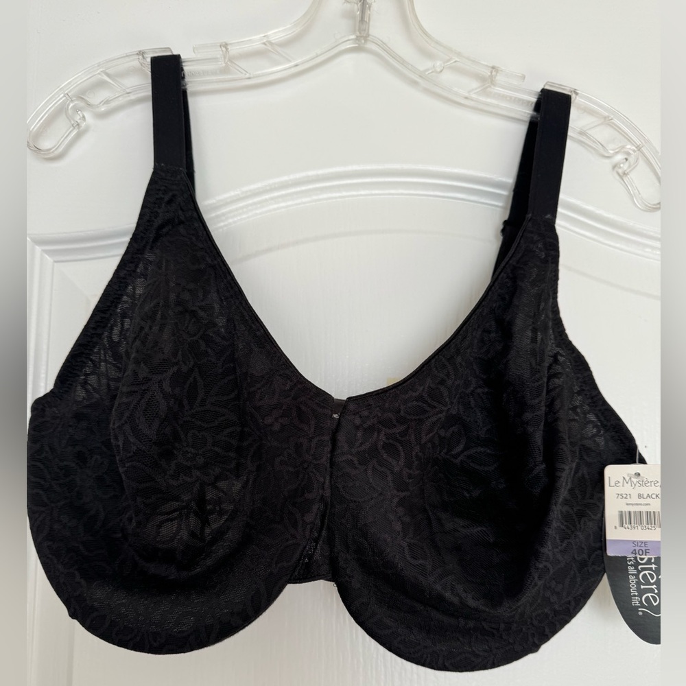 7521 Slim Profile Minimizer Le Mystere Black Bra 40F